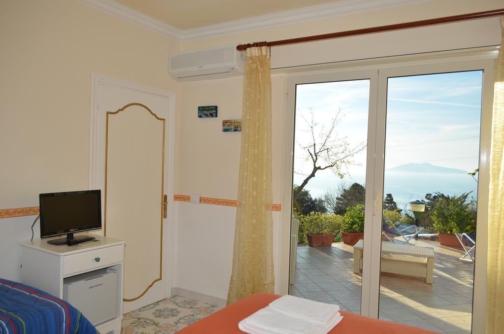 Le Ginestre Di Capri Bb & Holiday House Anacapri  Exterior photo