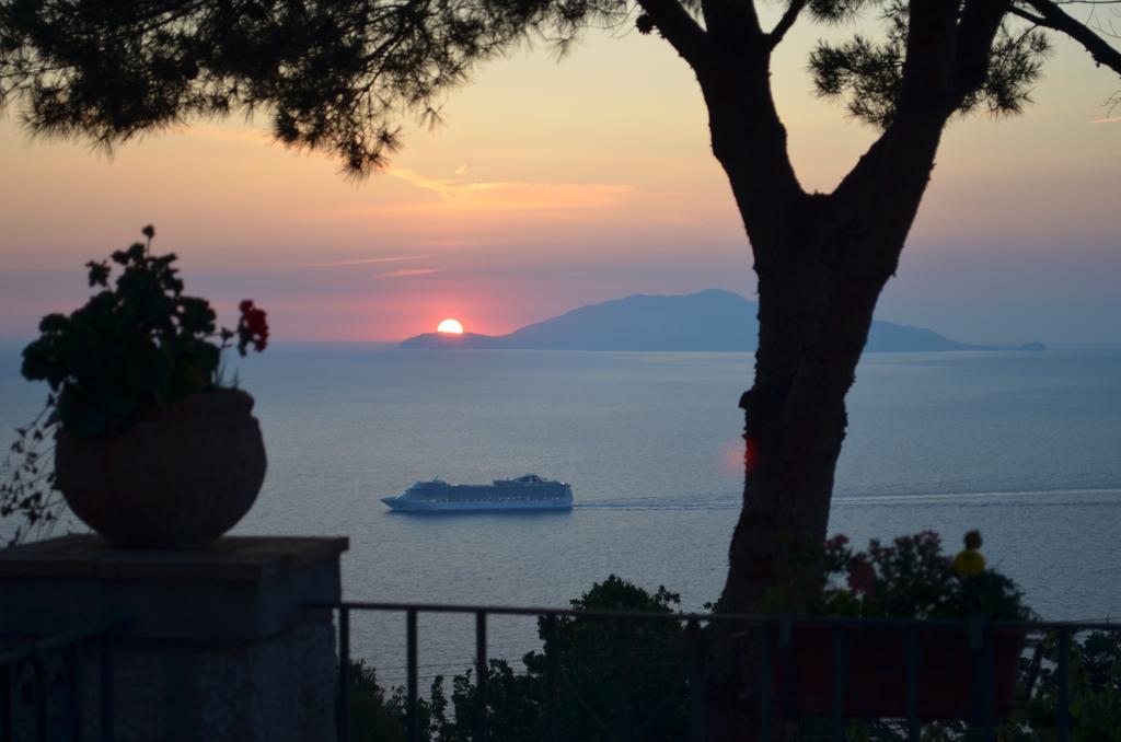 Le Ginestre Di Capri Bb & Holiday House Anacapri  Exterior photo