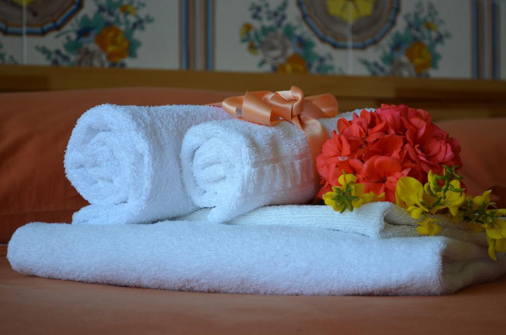 Le Ginestre Di Capri Bb & Holiday House Anacapri  Exterior photo