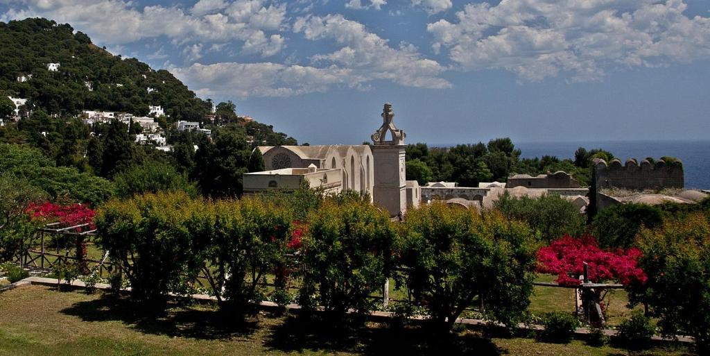 Le Ginestre Di Capri Bb & Holiday House Anacapri  Exterior photo