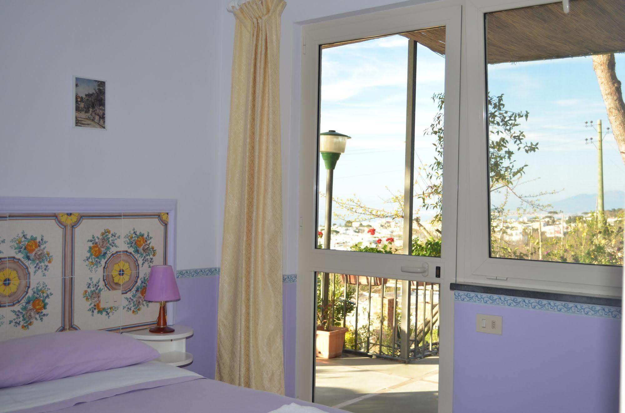Le Ginestre Di Capri Bb & Holiday House Anacapri  Exterior photo